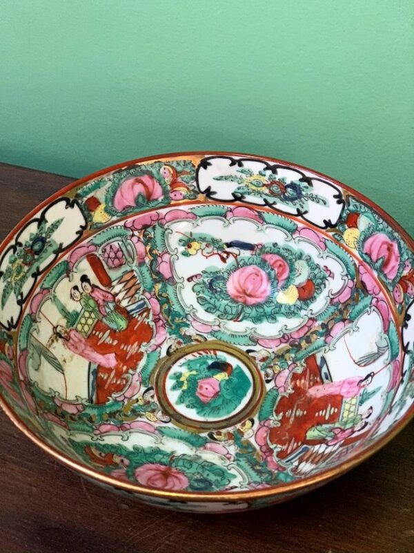 Rose Medalion Bowl