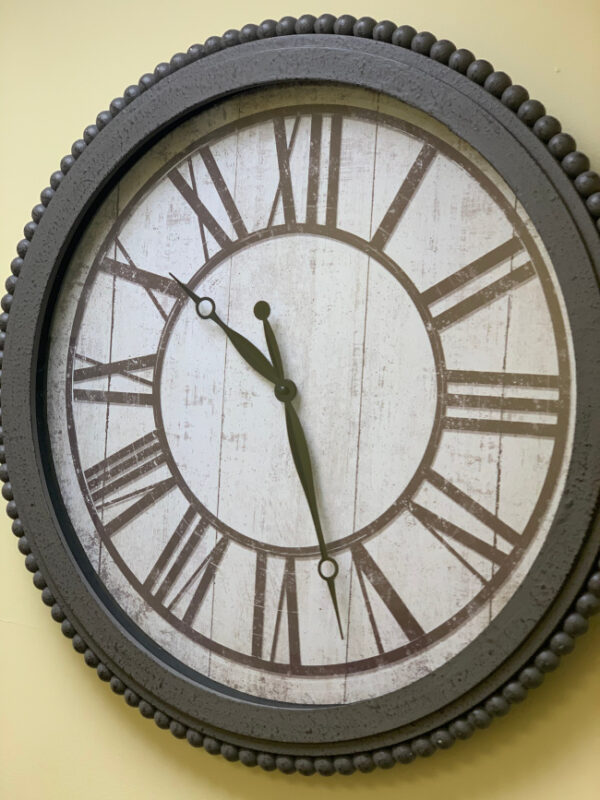 A Simple Round Clock for Sale Image