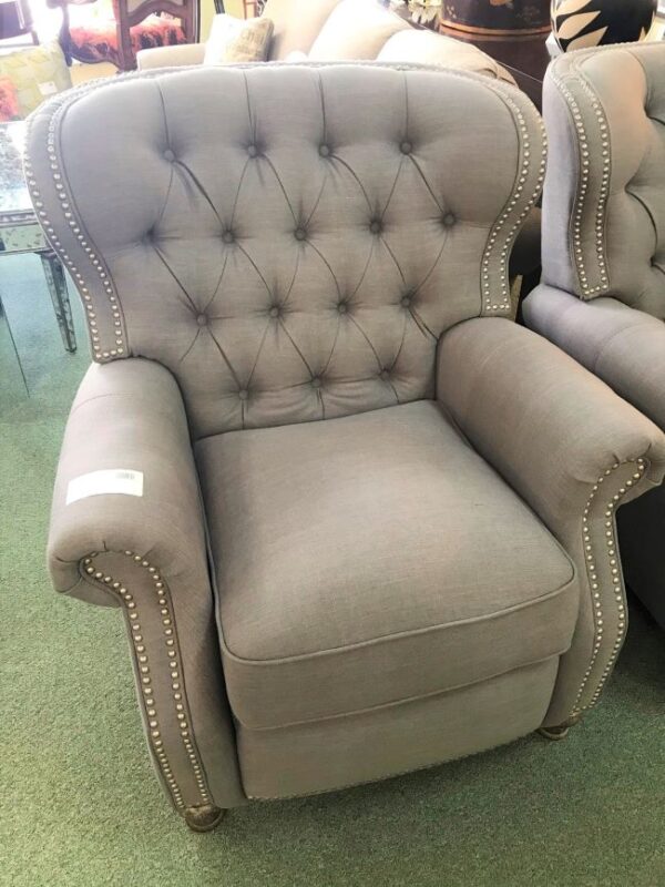 Tufted Back Recliner