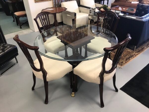 Craftique Round Pedestal Dining Table + 4 Chairs