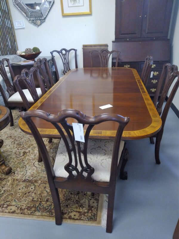 Councill furniture mahogany-banded inlaid table