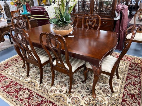 Dining Room Table with 8 Chairs and China Cabinet